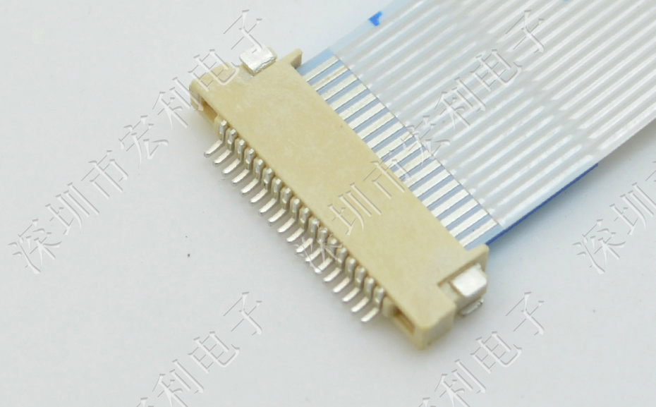 卧贴0.5mm间距 连接器 接插件 焊板式平贴无锁插座28P 塑胶厚H1.5 卧贴0.5mm间距 连接器 接插件 焊板式平贴无锁插座28P 塑胶厚H1.5